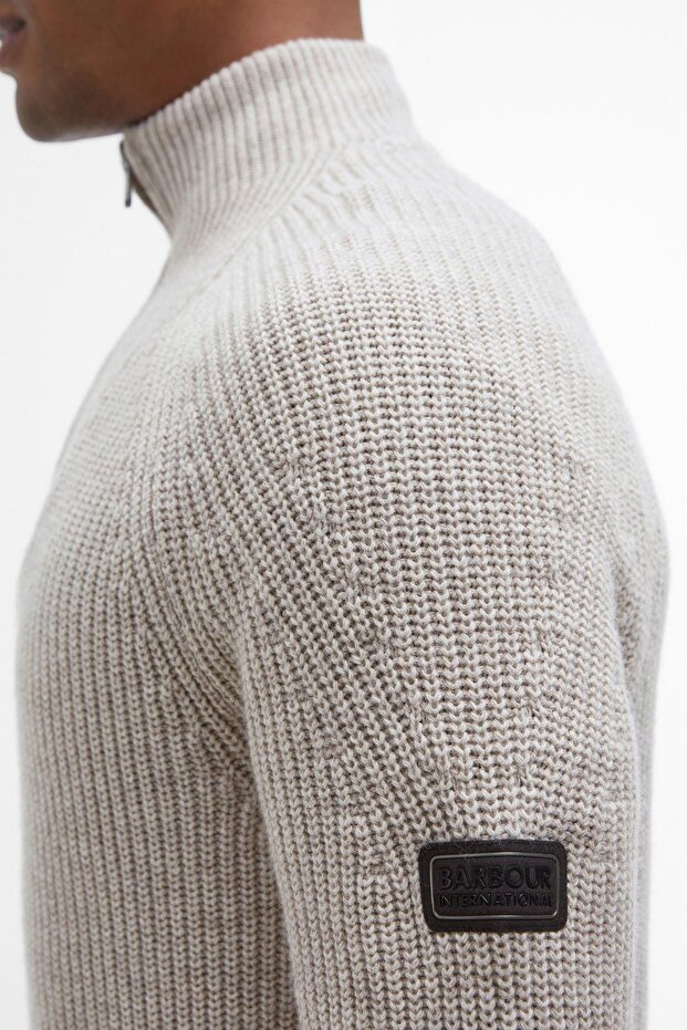 B.Intl Chester Funnel Kazak WH32 Whisper White - 6