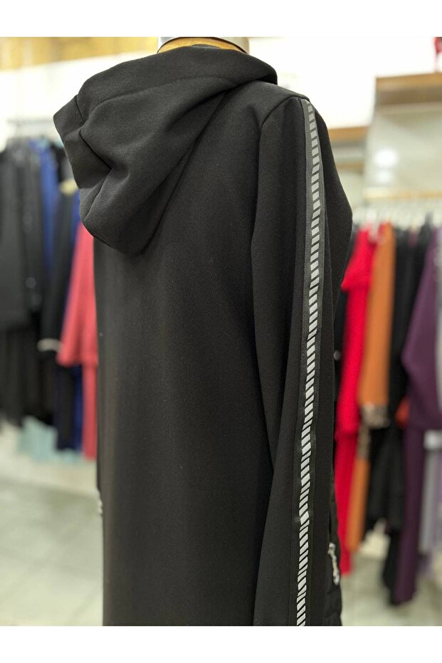 Kapitone Detaylı Kap - 3