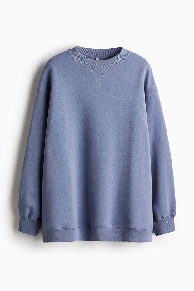 Oversized sweatshirt