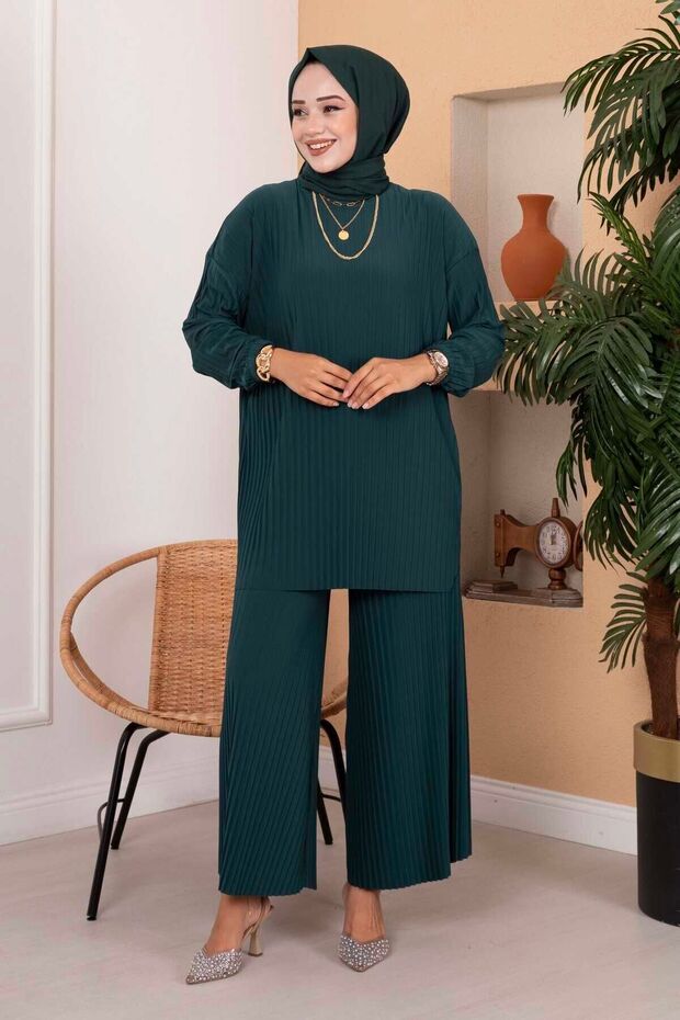 Pleated Comfortable Fit Hijab Double Set Emerald