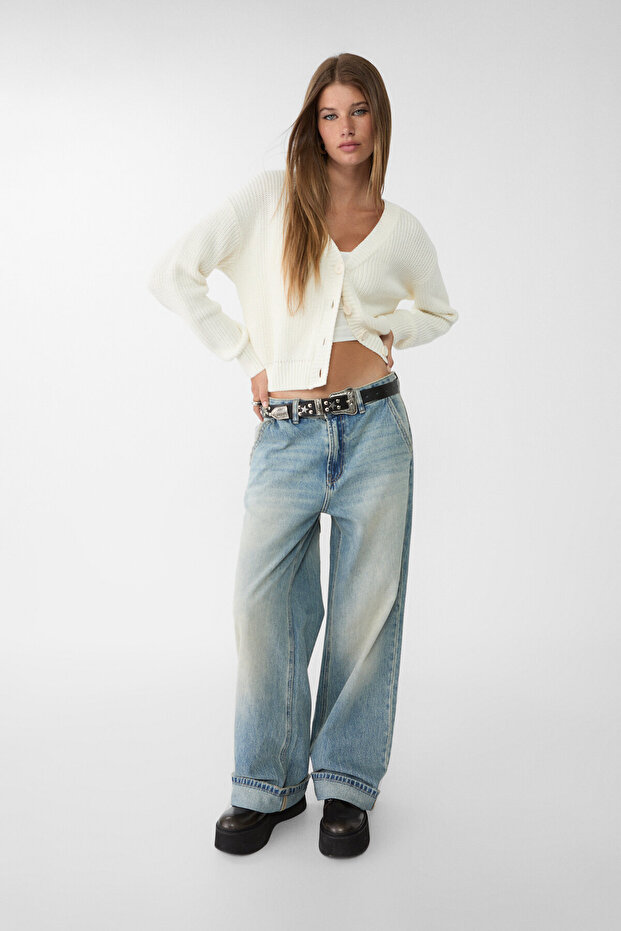 Düğmeli triko hırka - 2