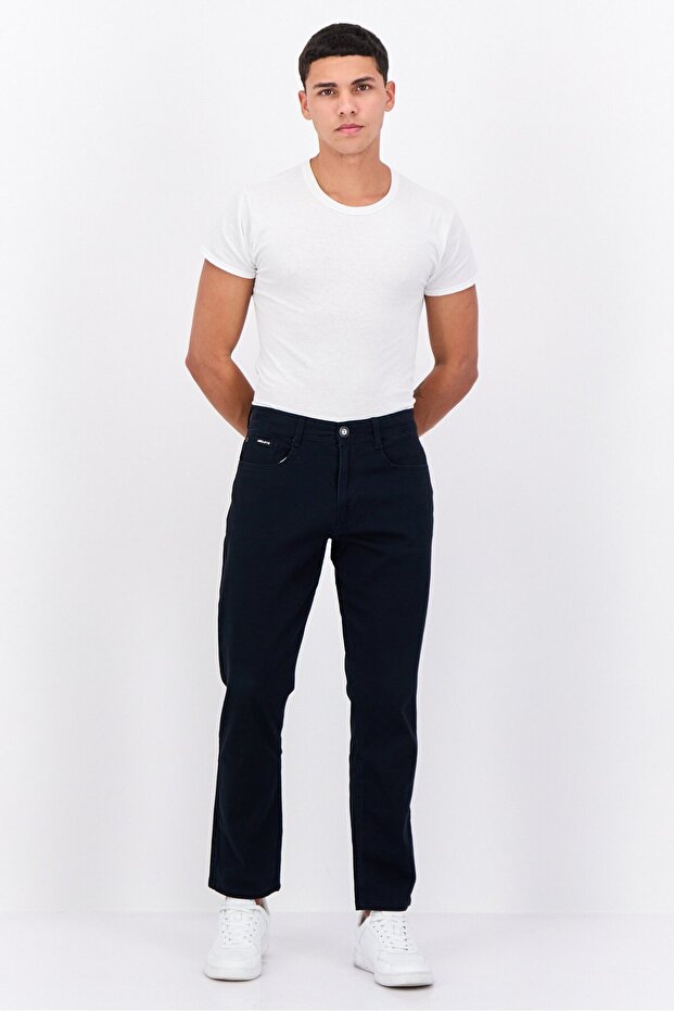 بنطلون جينز رجالي مطاطي بقصّة عادية، أزرق داكن - 4