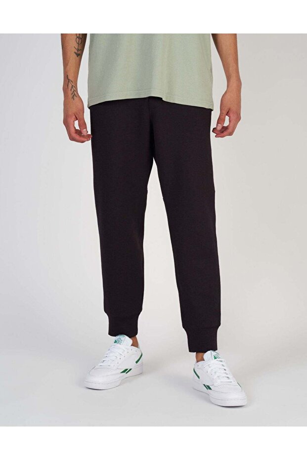 AE Active 24/7 Jogger - 1