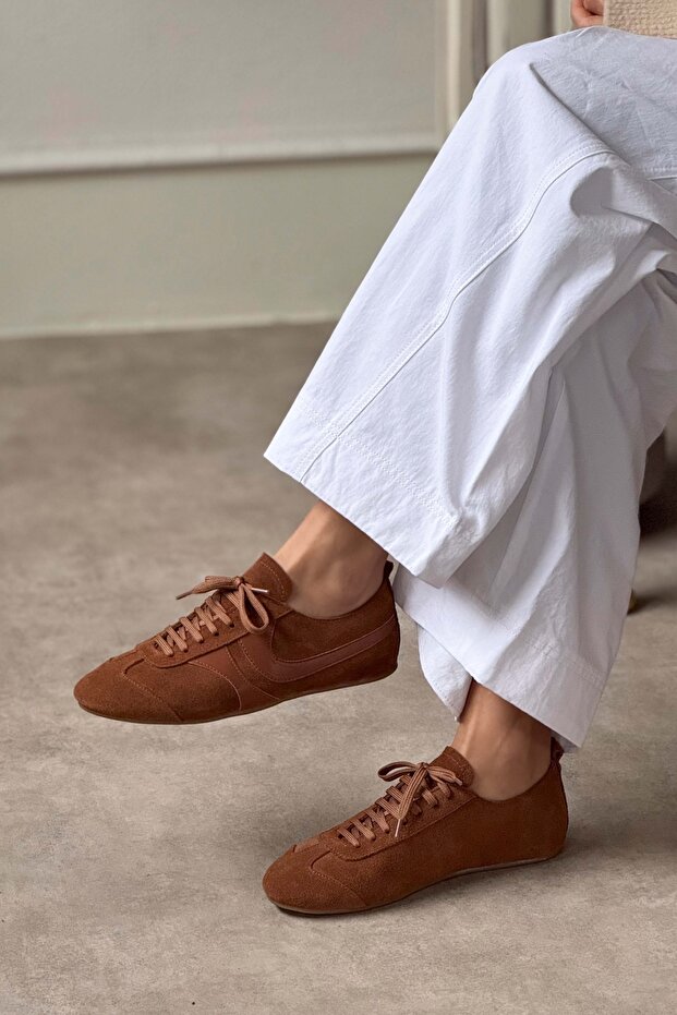 Damskie trampki sznurowane Saint Taba z prawdziwej zamszu z płaską podeszwą - 6