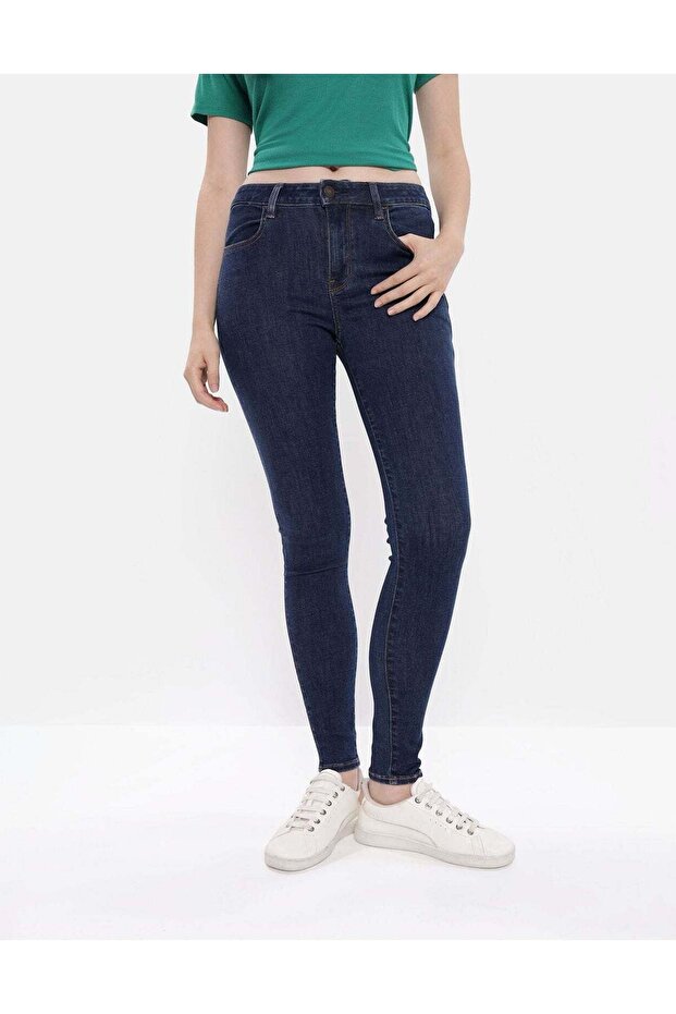 AE Next Level High-Waisted Jegging