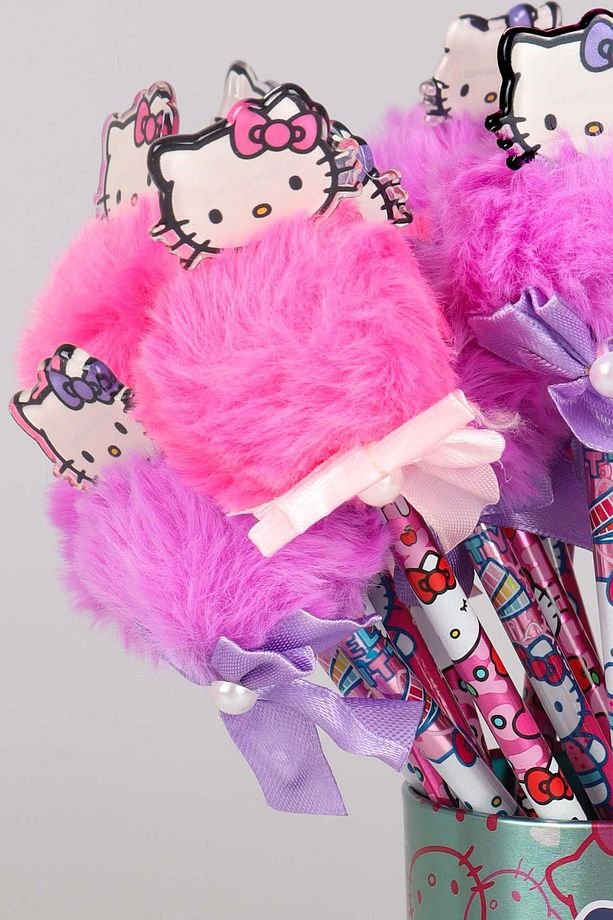 DEKOMUS İLE YENİ SEZON LİSANSLI HELLO KITTY "TEKLİ" KURDELE TEPELİ PONPON KURŞUN KALEM - 5