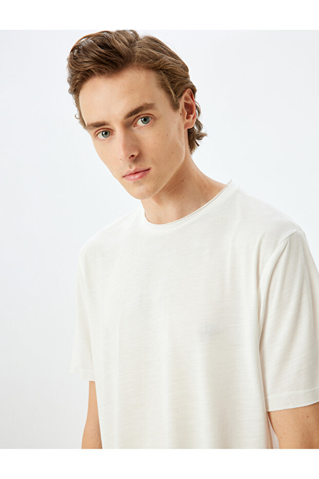 White Basic T-Shirt