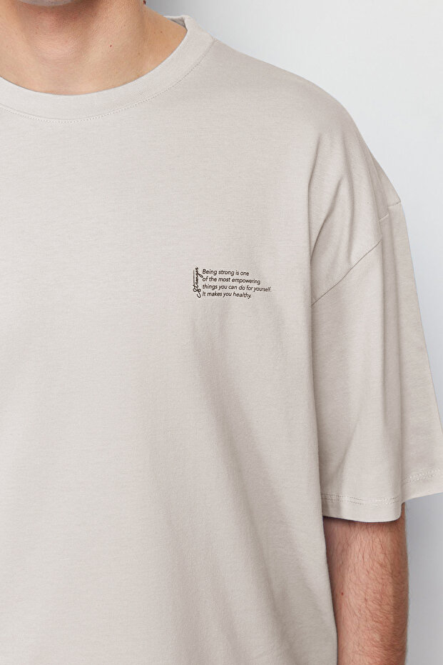 Taş Oversize %100 Pamuklu Bisiklet Yaka Minimal Yazı Baskılı Tok Kumaş T-shirt TMNSS23TS00084 - 4