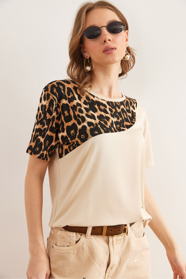 Women's Beige Lapel Leopard Detail Knitted Viscose T-Shirt Tsh- 19000836