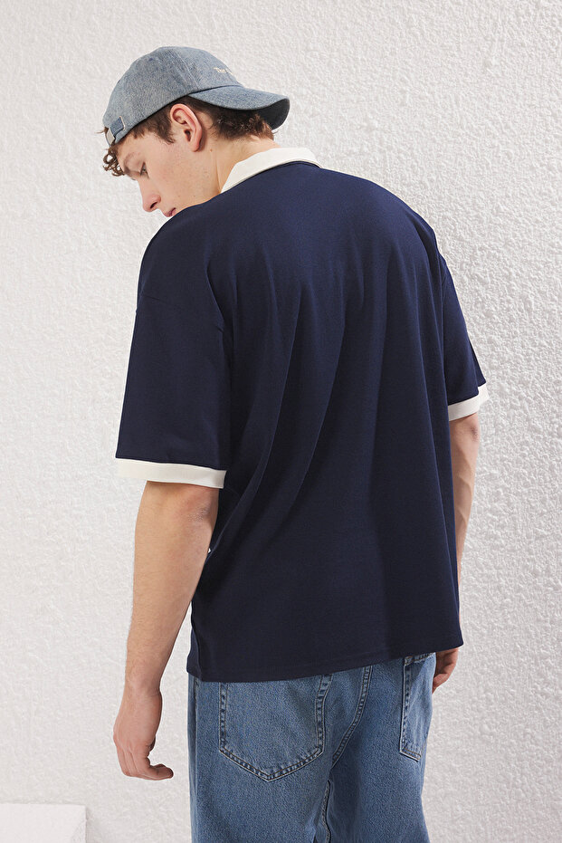 Lacivert Oversize/Geniş Kesim Nakış Detaylı Polo Yaka T-shirt TMNSS25PO00013 - 5