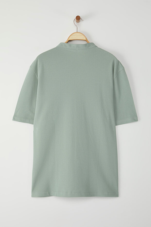 Mint Regular Fit Hakim Yaka Kısa Kollu Örme Pike Yazlık Büyük Beden Gömlek TMNSS25AX00000 - 4