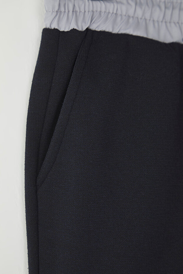 Lacivert Regular/Normal Kesim Kumaş Mix Dokulu Pike Şort & Bermuda TMNSS25SR00029 - 7