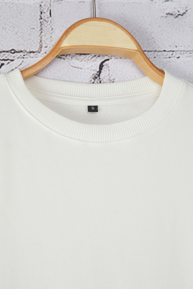 Beyaz Oversize/Geniş Kesim Pamuklu Kalın Basic T-Shirt TEDSS25TS00005 - 3