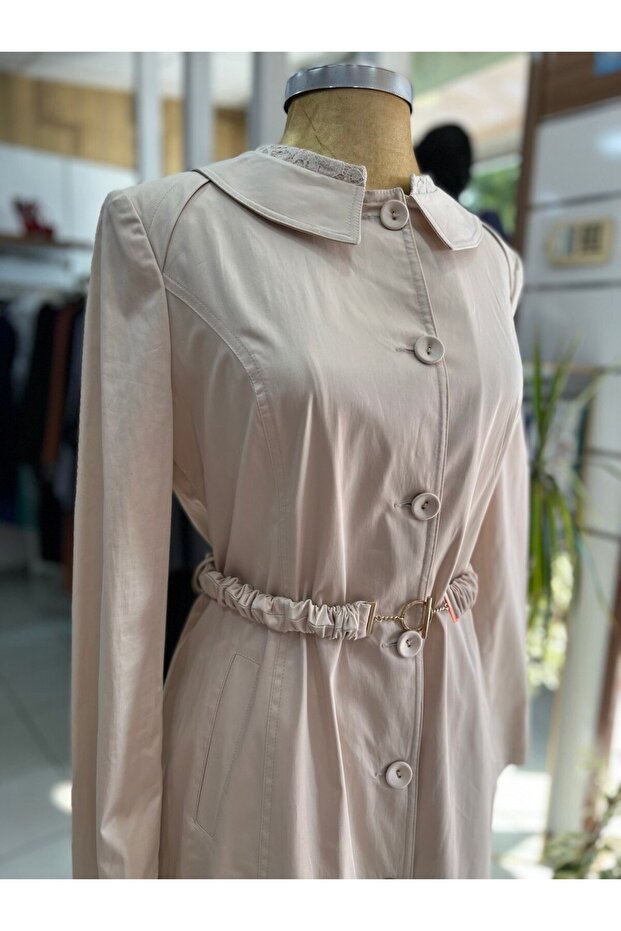 Dantel Detaylı Bej Pardesü - 2