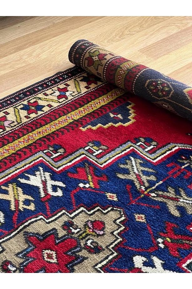 124x240 cm Canlı Kırmızı ve Mavi El Dokuma Türk Kilimi, Nostaljik Uşak Halısı, Yüksek Kaliteli Yün H - 5