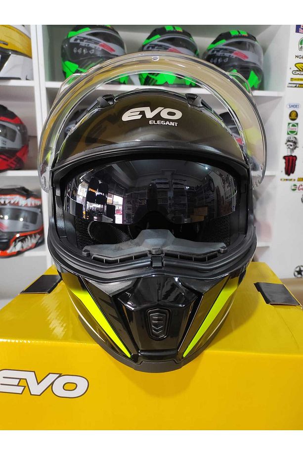 Çene Açılır Güneş Vizörlü Kask - 3