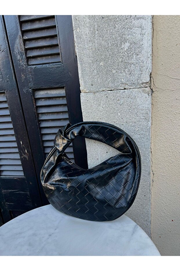 حقيبة مابيل ذات عقدة سوداء متماسكة - 1