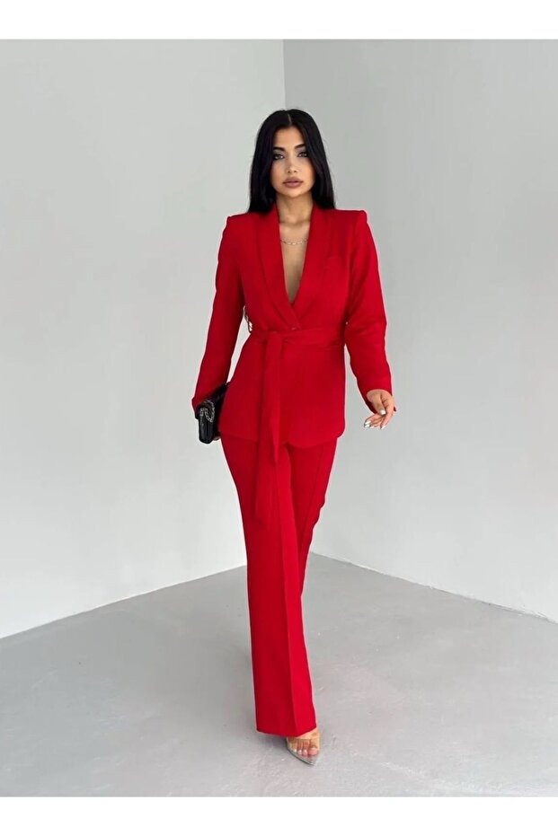 طقم بنطلون وسترة بحزام مزدوج - 2