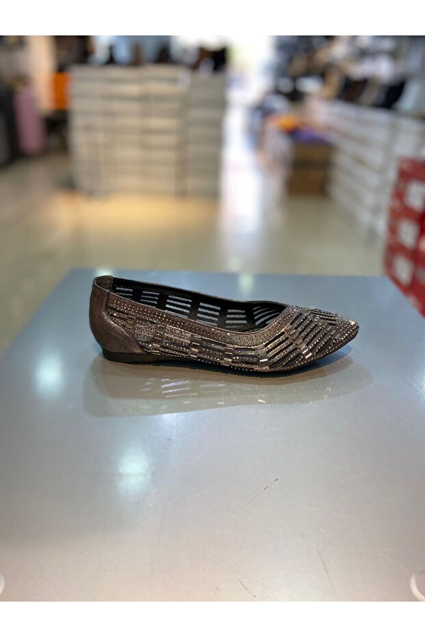 حذاء باليه من الحجر السوفي - 1