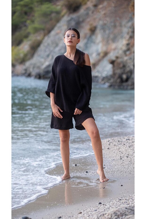 Black Color Karya Muslin Blouse