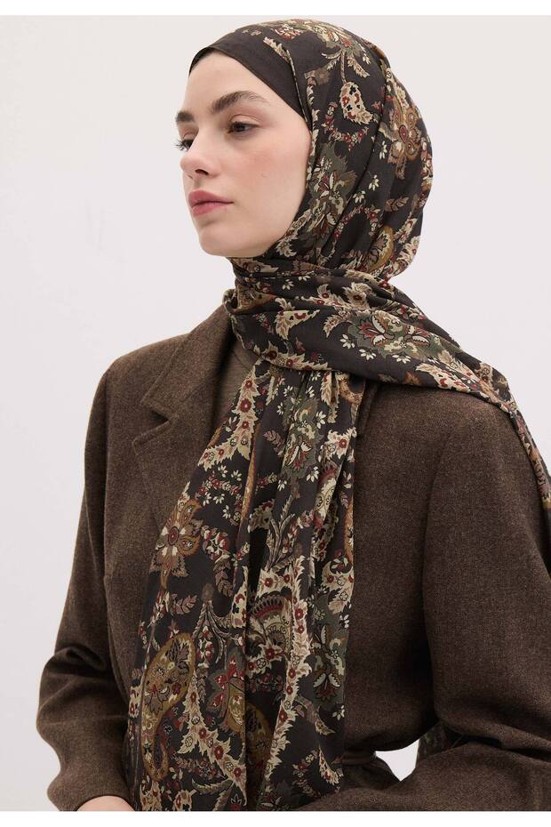 شال إينيا منقوش باللون البني - 2