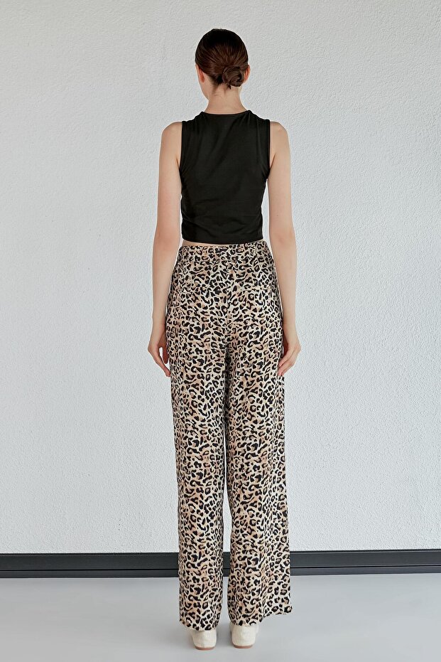 Leopard Patterned Trousers - 5