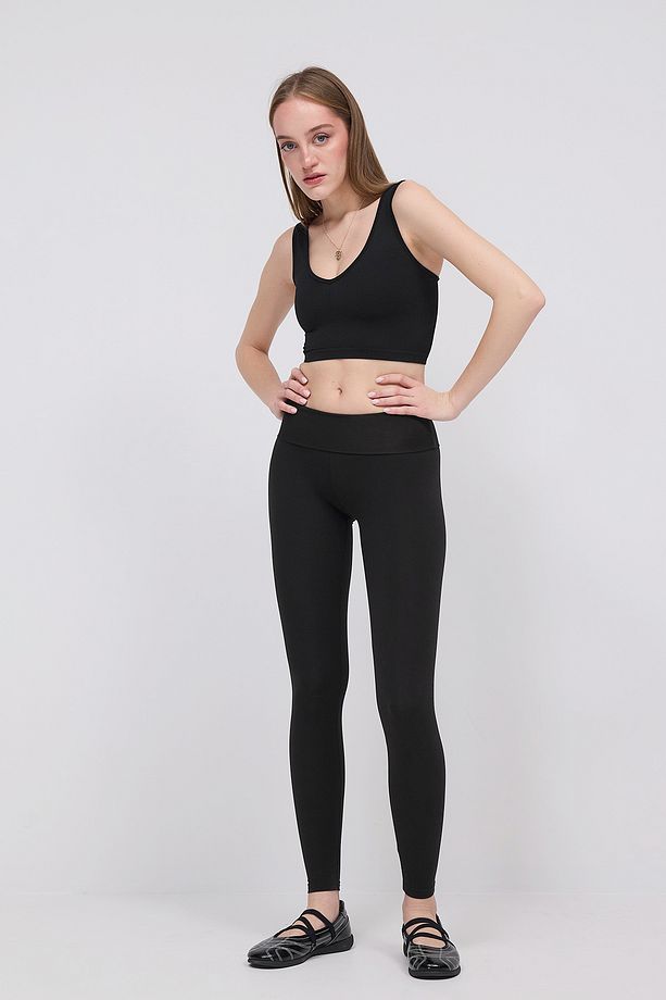 V Yaka Crop Atlet A008 - 1
