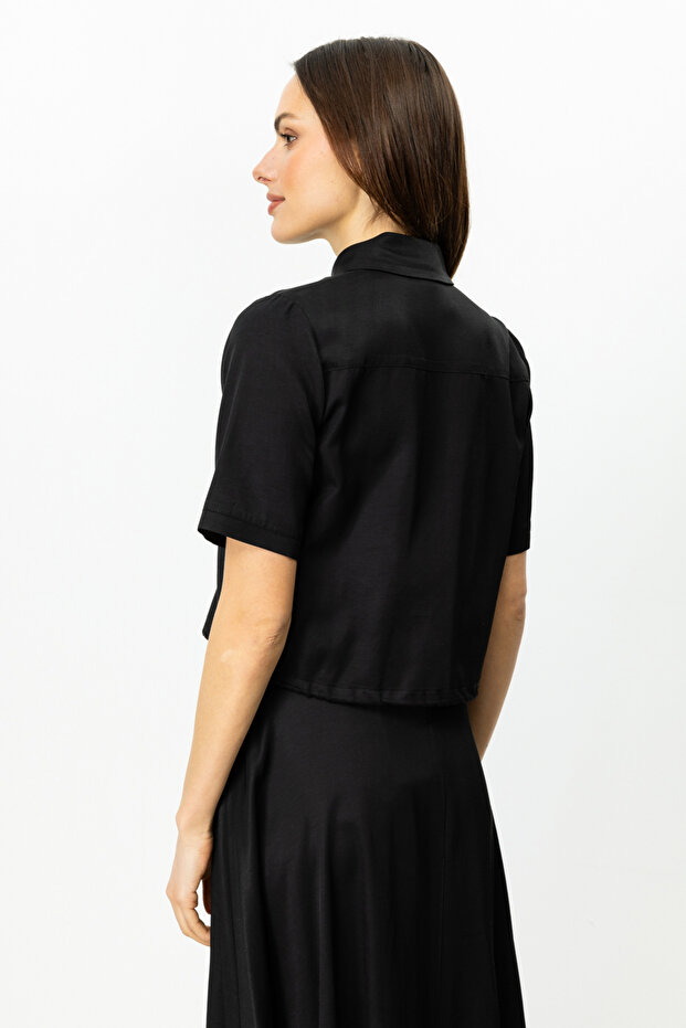 Къса блуза с еластична талия - 5