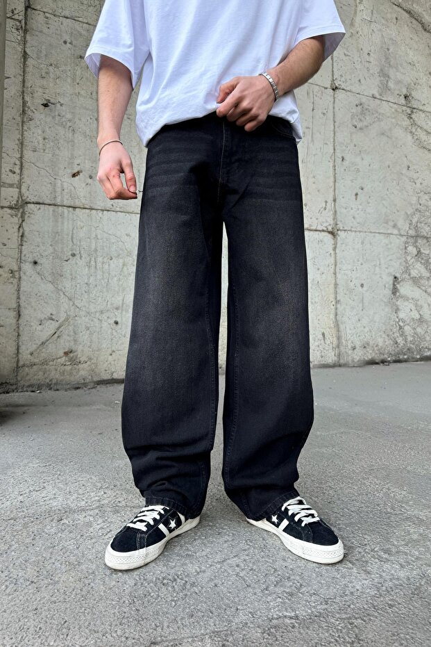 Striped Super Baggy Jean Black