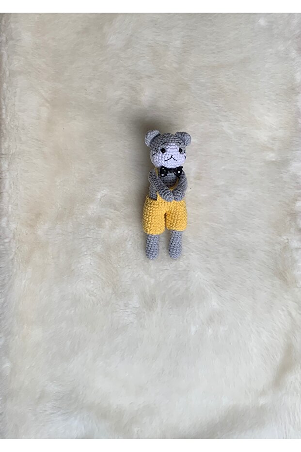 Amigurumi Grey Cat Bag Charm, Bag Charm, Cat Charm in Yellow Overalls (17 cm)