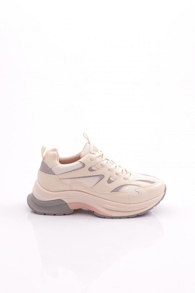 30163 Women's Lace-Up Sneakers