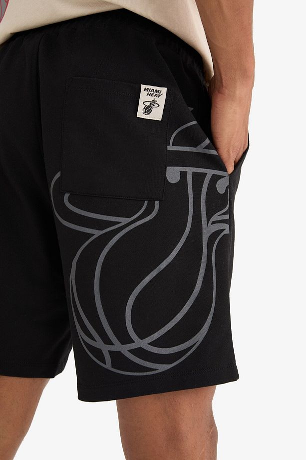 DeFactoFit NBA Miami Heat Standart Fit Kısa Paça Şort B9915AX25SP - 7