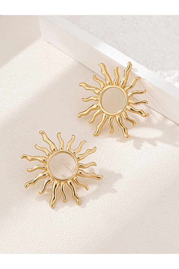 Gold-color 1 Pair fashion Temperament Elegant Sun Flower Stud Earrings