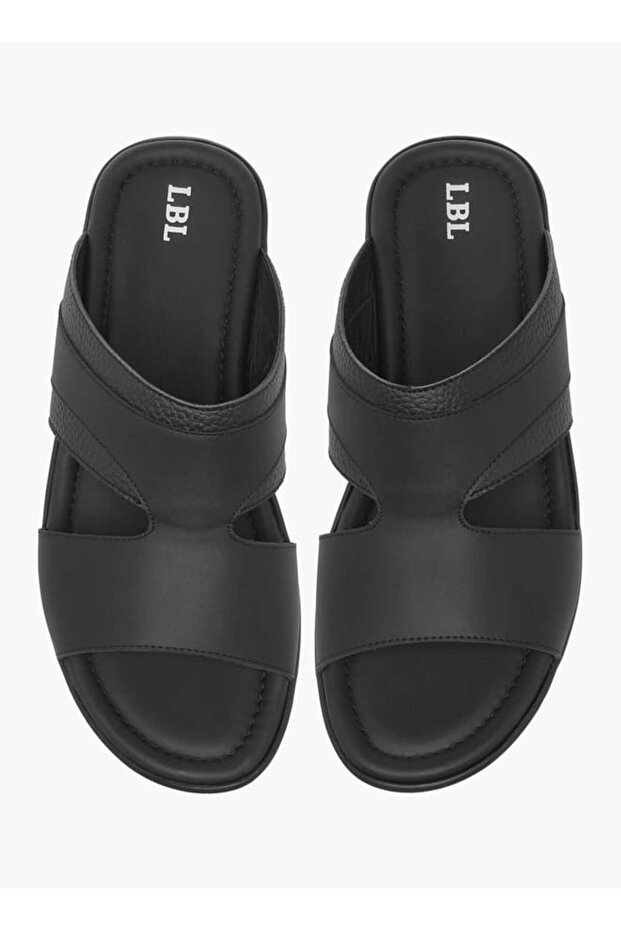 Textured Slip-On Arabic Sandals