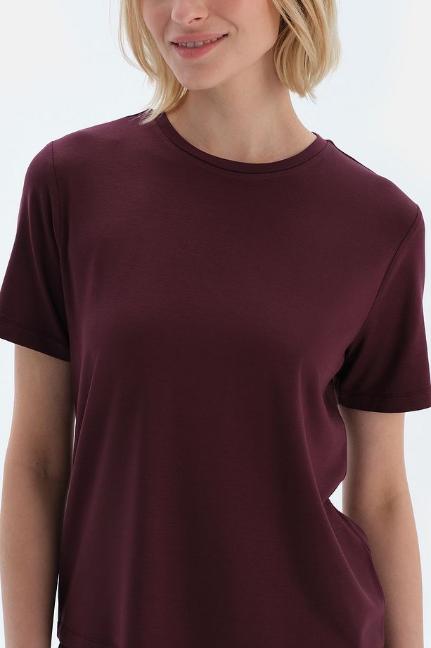 Mürdüm Dantel Detaylı Kısa Kollu Viskon Tişört Şort Pijama Takımı - 6