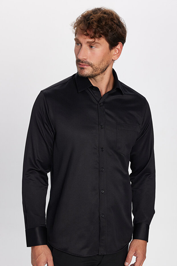 Men's Regular Fit Classic Cut Cotton Single Pocket Dobby Black Shirt