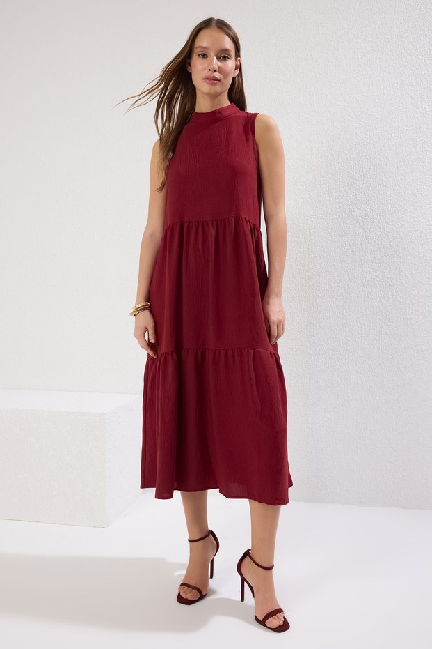 Burgundy Shift/Straight Cut Stand Collar Midi Woven Dress TWOSS20EL1864