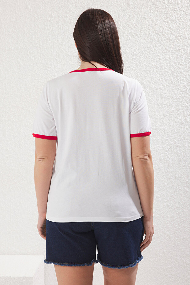 Beyaz Bisiklet Yaka Basic Fit New York Baskılı %100 Pamuk Büyük Beden Örme Tshirt TBBSS25BF00027 - 5
