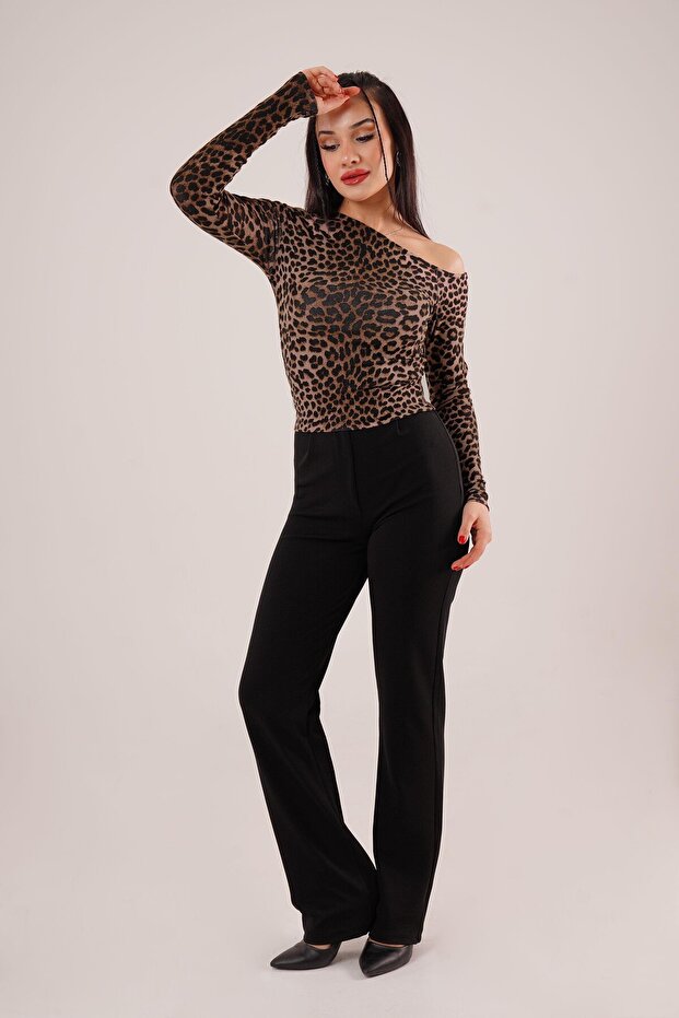 الكتف المنخفض بلوزة نمط الفهد - 7