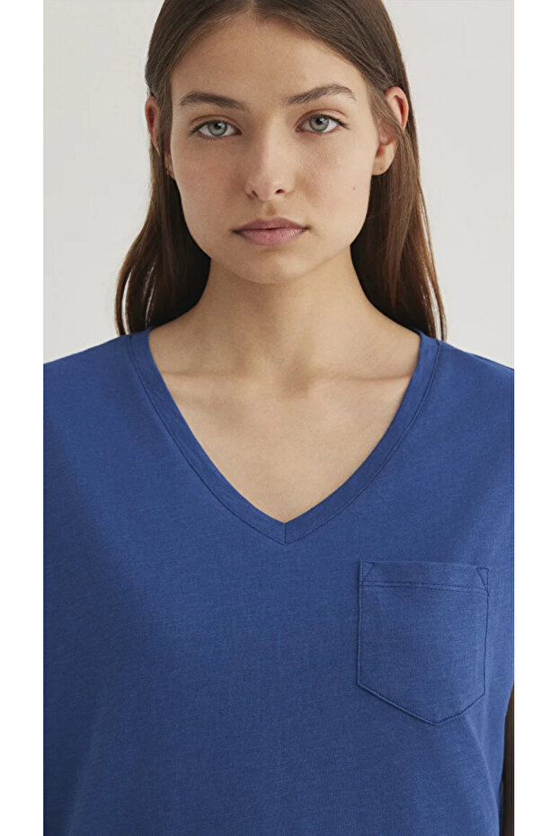 V Yaka Basic Tişört - 2