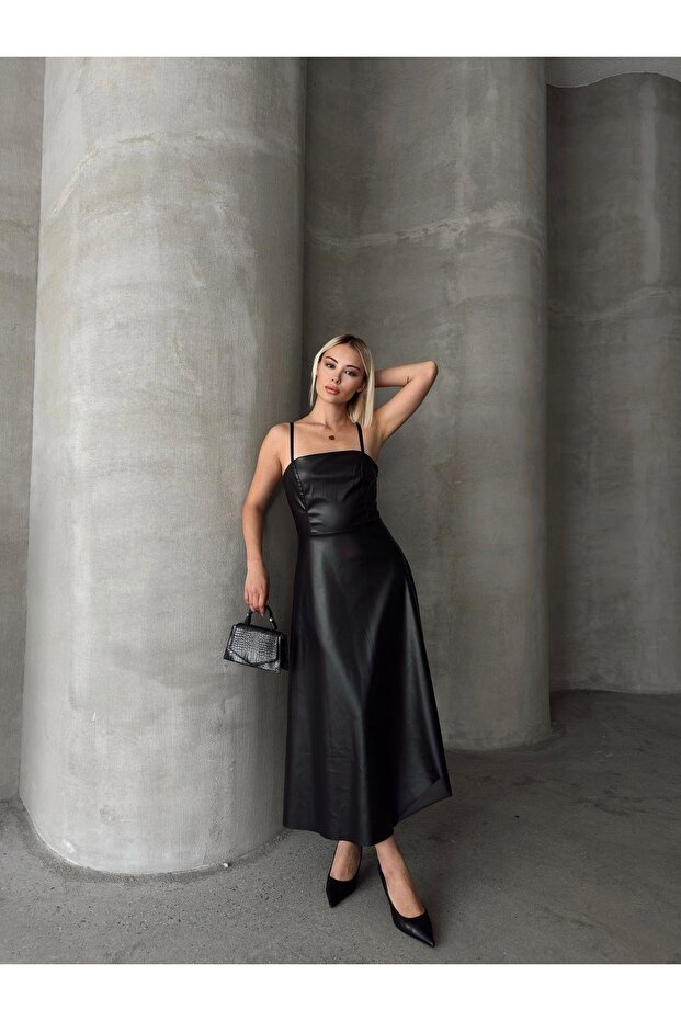 Rochie lungă din piele cu bretele - 3
