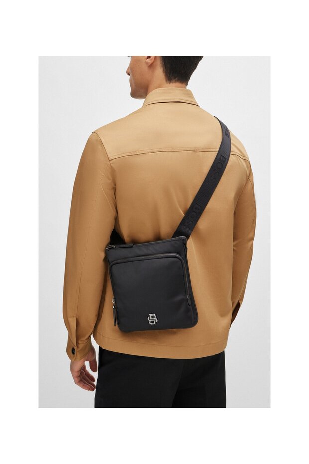 Çift monogramlı donanım süslemeli zarf çanta - 6