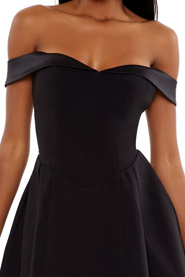 Kalp Yaka Mini Elbise - 3