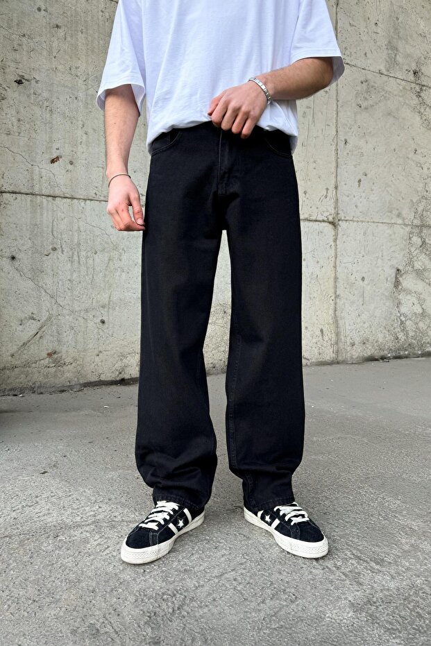 Basic Yıkamalı Regular Jean Siyah - 1