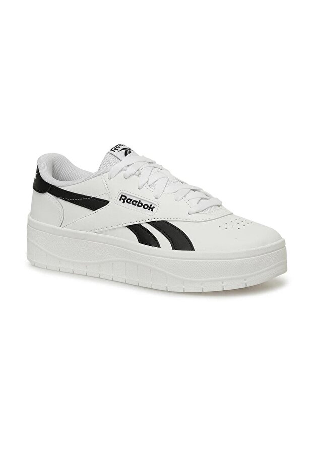 100202648 Sports Shoes White
