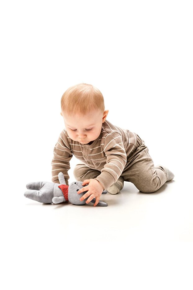 لعبة ناعمة تصدر صوت صرير، باللون الرمادي/الأحمر - 5