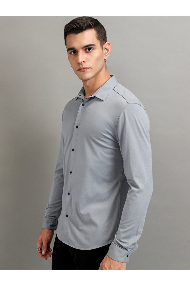 Solid Slim Fit Collared Shirt - 4