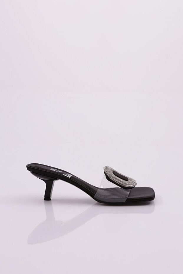 A7208 Women's Round Stone Buckle Heeled Slippers Black Satin