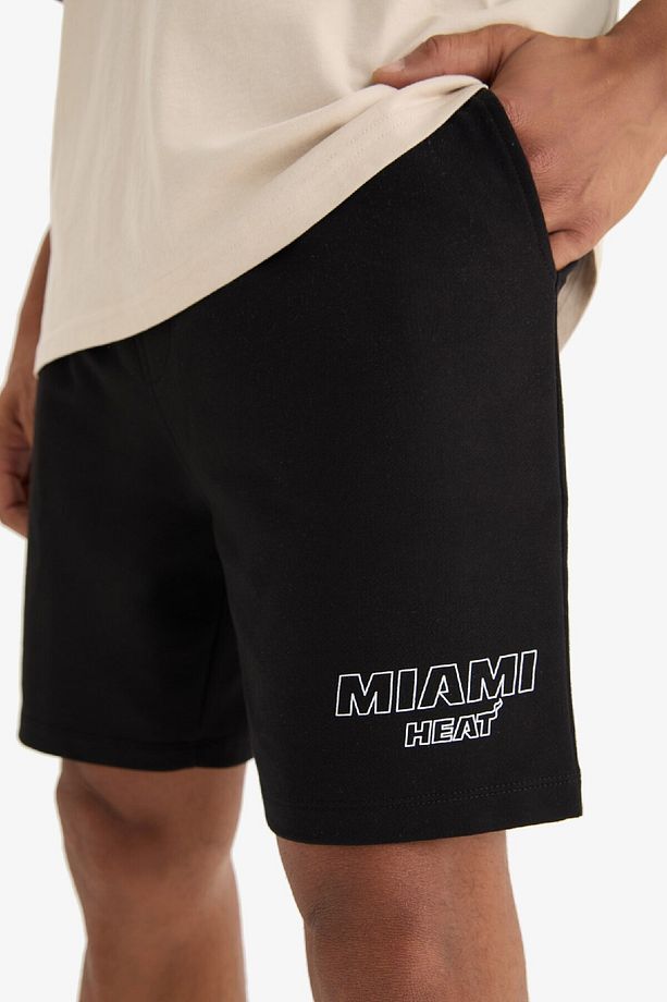 DeFactoFit NBA Miami Heat Standart Fit Kısa Paça Şort B9915AX25SP - 6