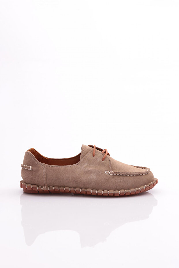 602 Women's Sewing Detailed Front Lace-Up Loafers Beige Suede Genuine Leather